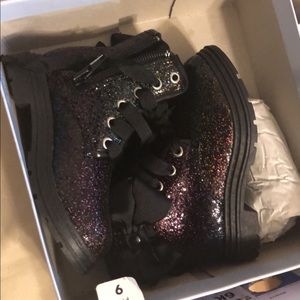 Toddler boots